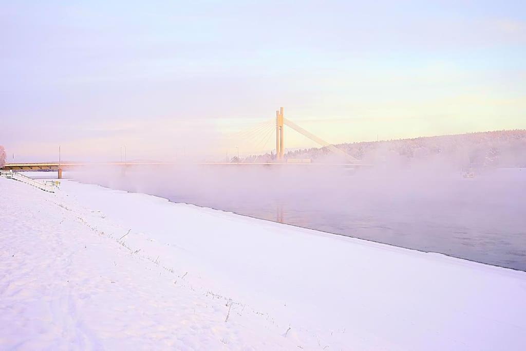 Holiday Pink Pearl Rovaniemi Exterior foto